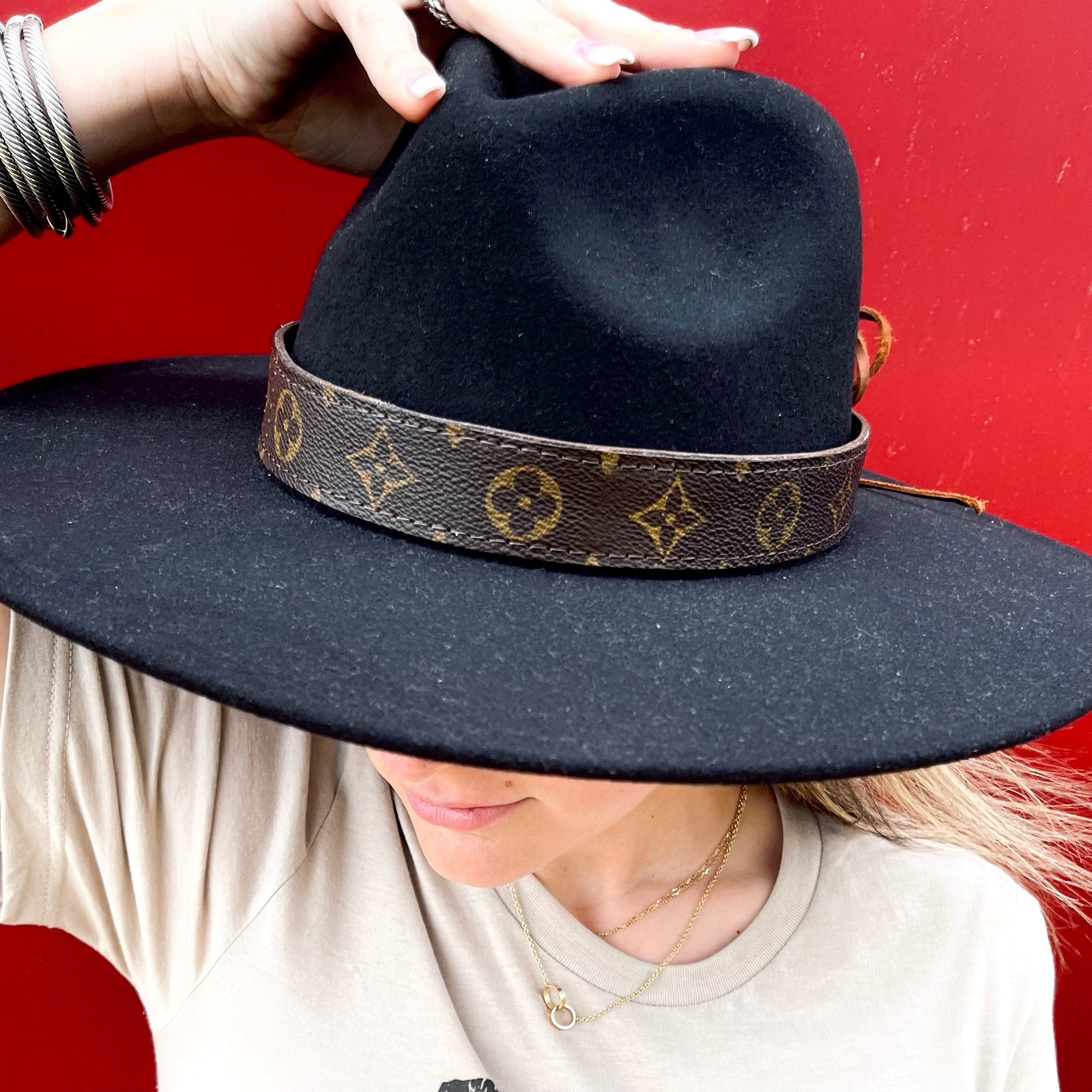 vuitton leather hat